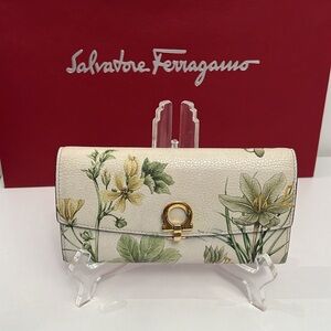 Salvatore Ferragamo Long Wallet 7.5” x 4”